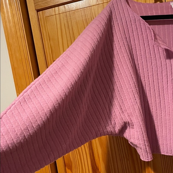Urban Outfitters Out From Under  Ribbed Cropped Mauve Sweater - Picture 6 of 6